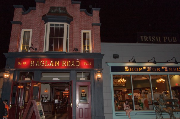 Raglan Road Irish Pub & Restaurant
